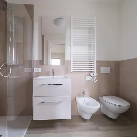 Trilocale Di Nuova Costruzione Con Garage