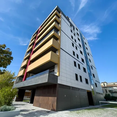 Trilocale Di Nuova Costruzione Con Garage