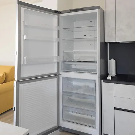 Trilocale Di Nuova Costruzione Con Garage