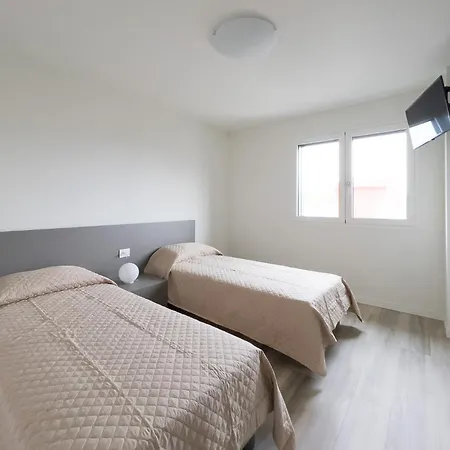 Trilocale Di Nuova Costruzione Con Garage Apartmán *